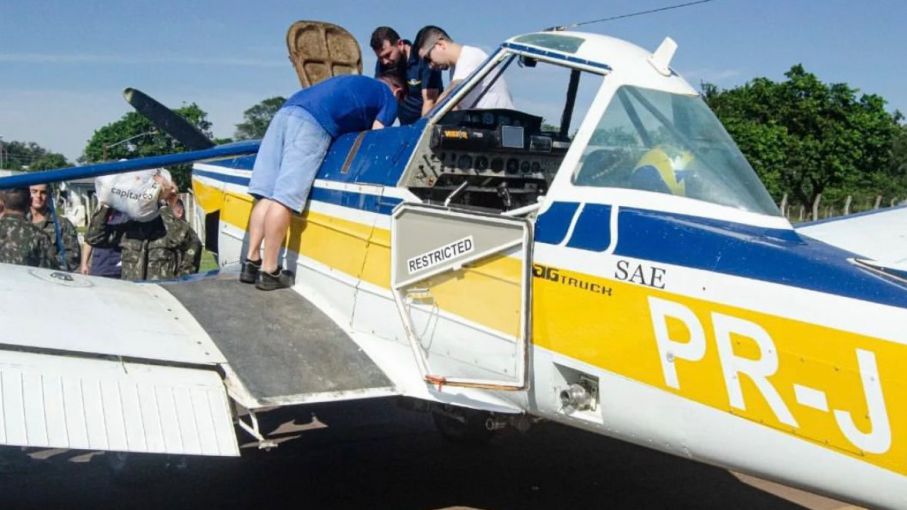 La aviación agrícola uruguaya y argentina donan combustible para los damnificados de Brasil